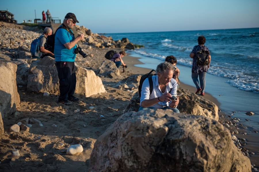 מצלמים עם שושנה בחוף הים של חיפה (4)
