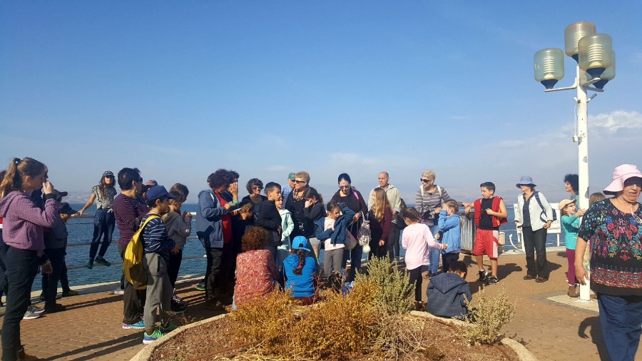 בעקבות הציפורים והפרחים-סבים ונכדים חנוכה תשעח (38)