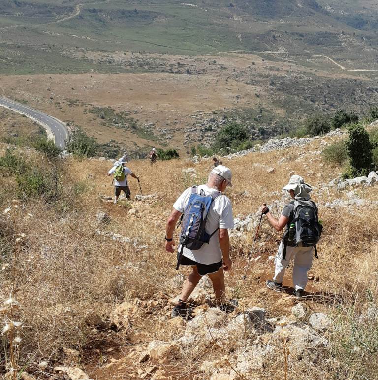 צועדים בגולן 8.6.18 מהחרמון למסעדה (30)