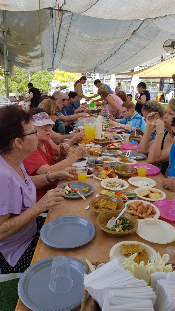 חוגגים סיום חוג התעמלות במים (5)