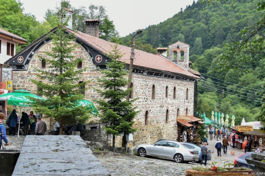 27.6 RILSKI MMANSTIR (1)