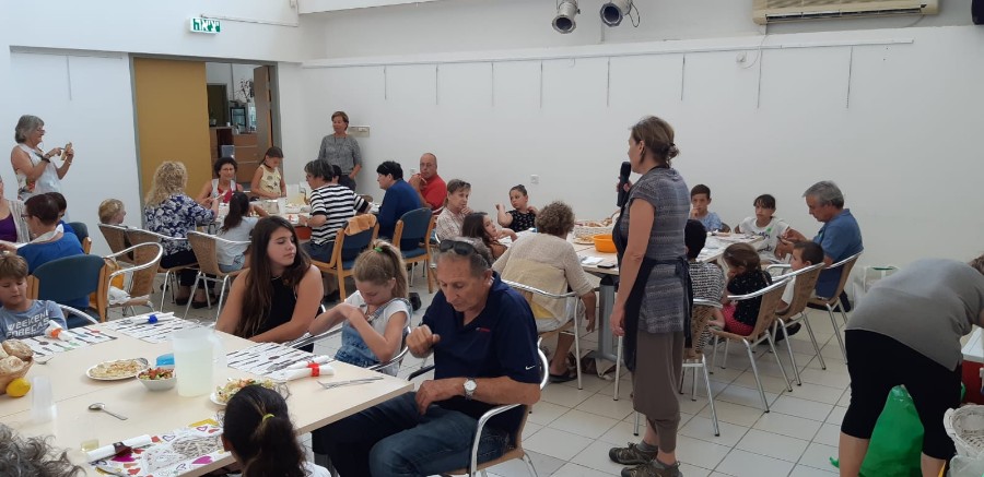 יום סבים ונכדים סדנת בישול ישראלי (154)
