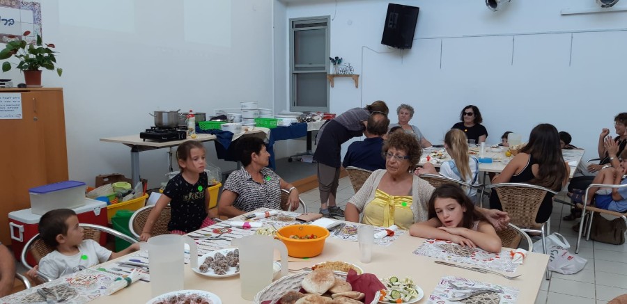 יום סבים ונכדים סדנת בישול ישראלי (151)