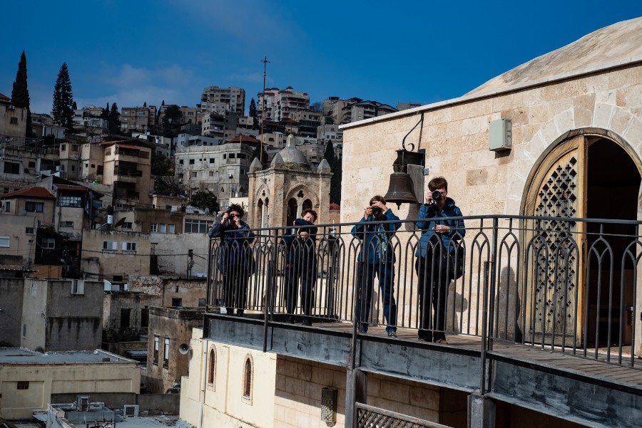 במרכז הבינלאומי של מרים בנצרת וברחובות העיר לקראת תהלוכת חג המולד (9)