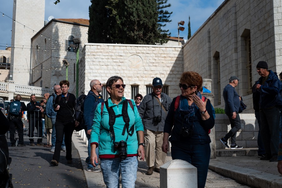 במרכז הבינלאומי של מרים בנצרת וברחובות העיר לקראת תהלוכת חג המולד (10)