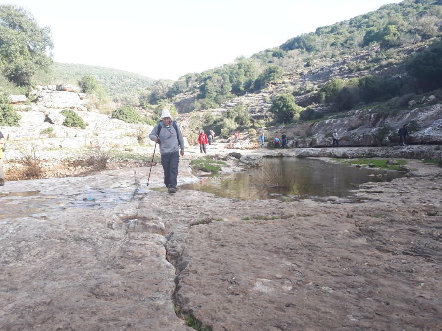 מחרבת חממה למרגלות החרמון לגשר אלקוש (27)