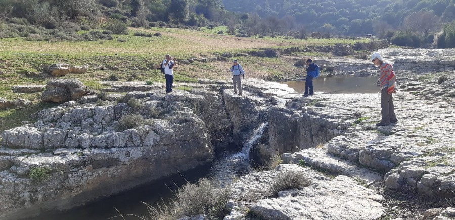 מחרבת חממה למרגלות המרון לגשר אלקוש (36)