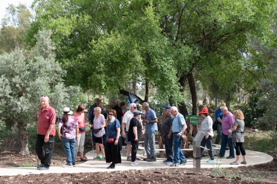 אנדרטה לנופלים בבית המכס העליון (4)