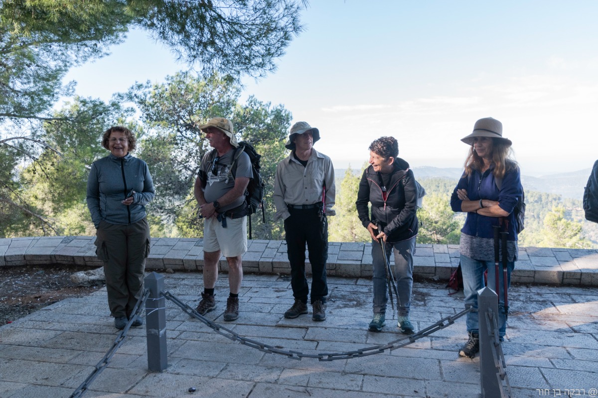 8.12.23-אנדרטת רובינשטיין-עין כרם (11)