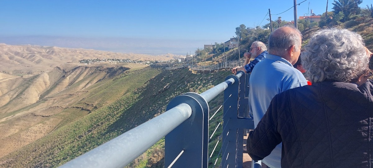 נופשון בים המלח  (2)