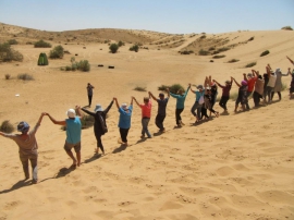 מתנת הגיל  מסע מדברי של התחדשות, מהות ותבונה(50 תמונות)