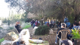 ארץ אהבתי-בעקבות האוונגליון 12.20(51 תמונות)