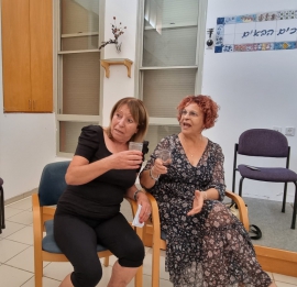 חוגגים ראש השנה הצוות, ומרכז היום(17 תמונות)